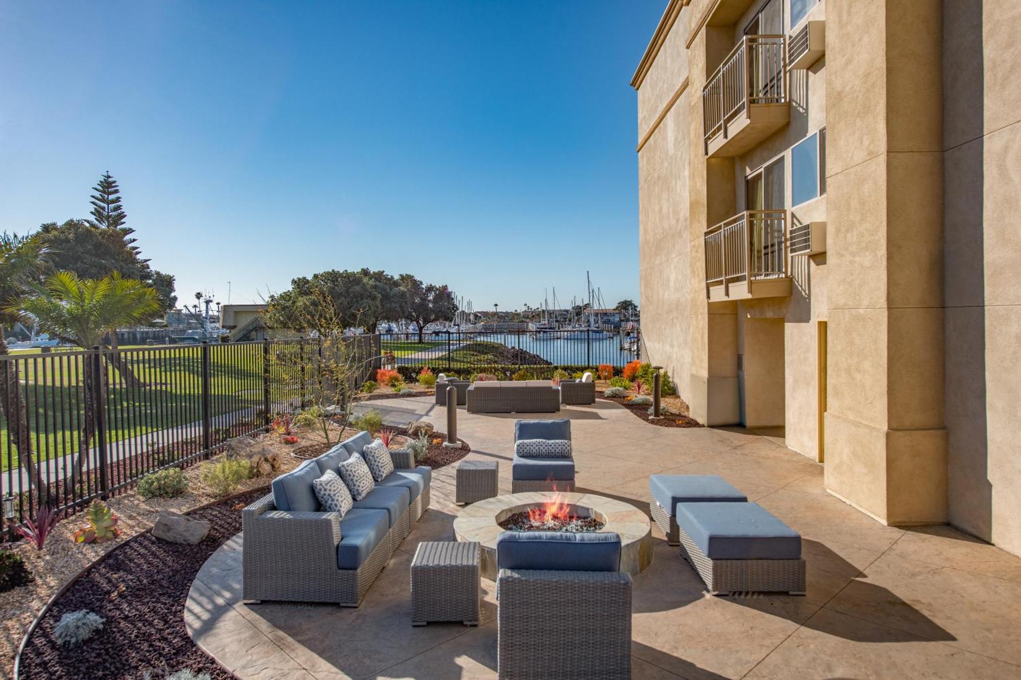 Hampton Inn Channel Islands Harbor Oxnard Ngoại thất bức ảnh